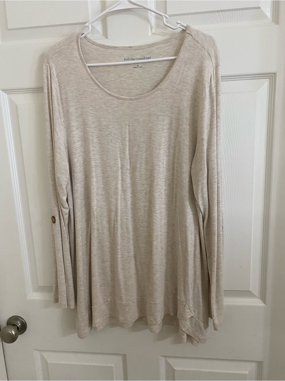 Soft Surroundings Lightweight Cream Long Sleeve Scoop Neck Top